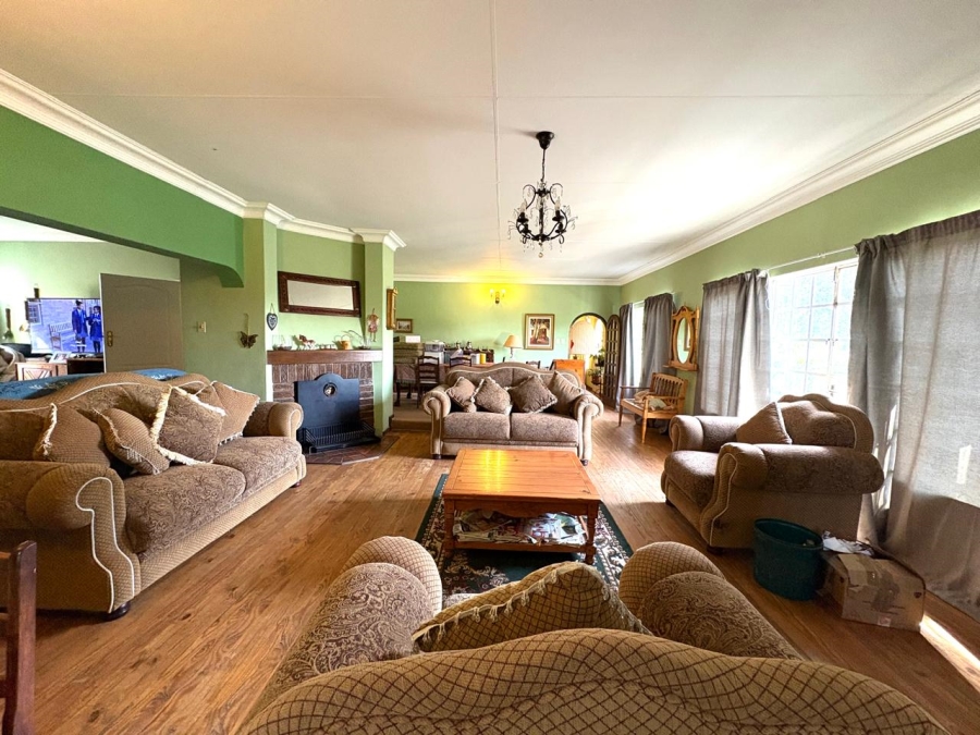 4 Bedroom Property for Sale in Riebeeckstad Free State